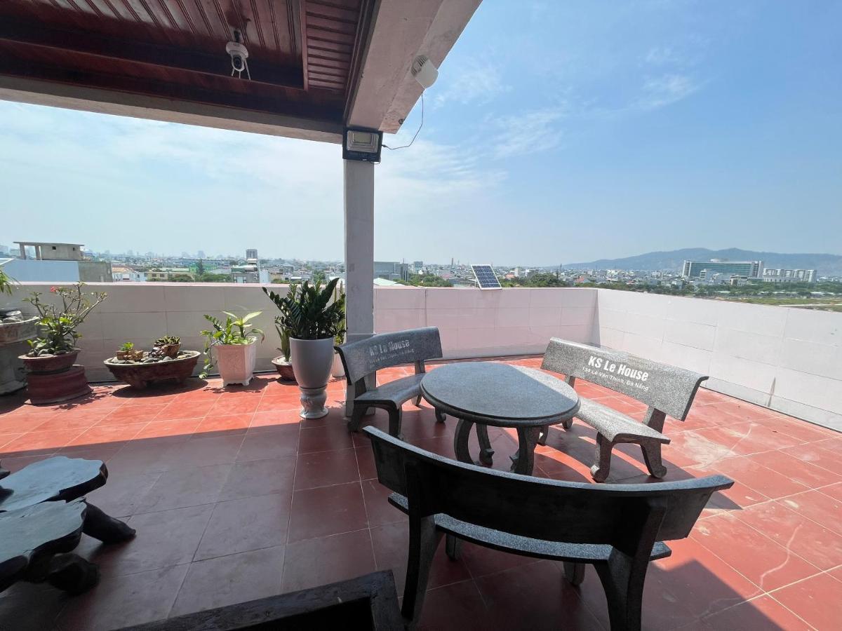 Le House And Da Nang