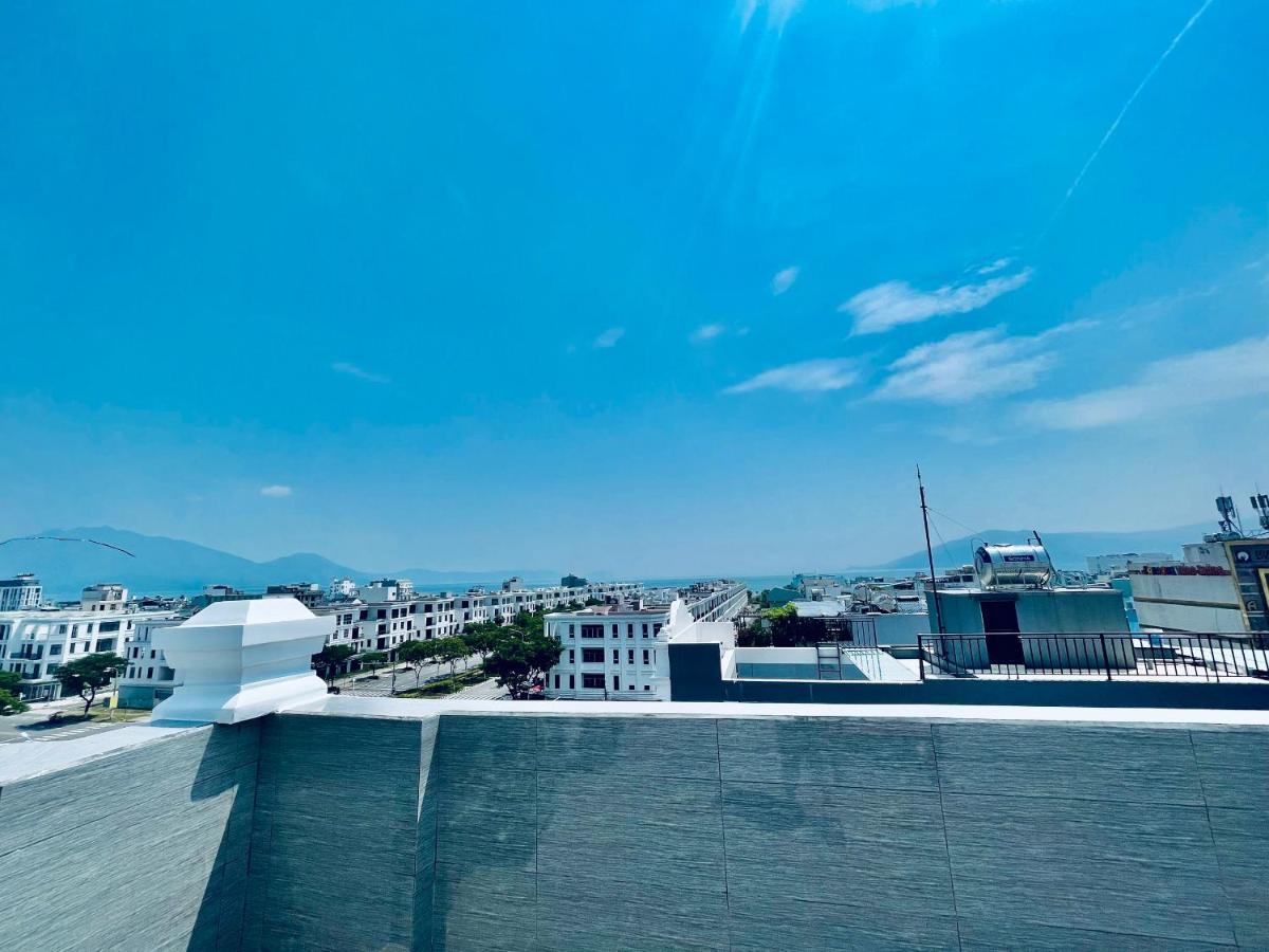 Le House And Da Nang