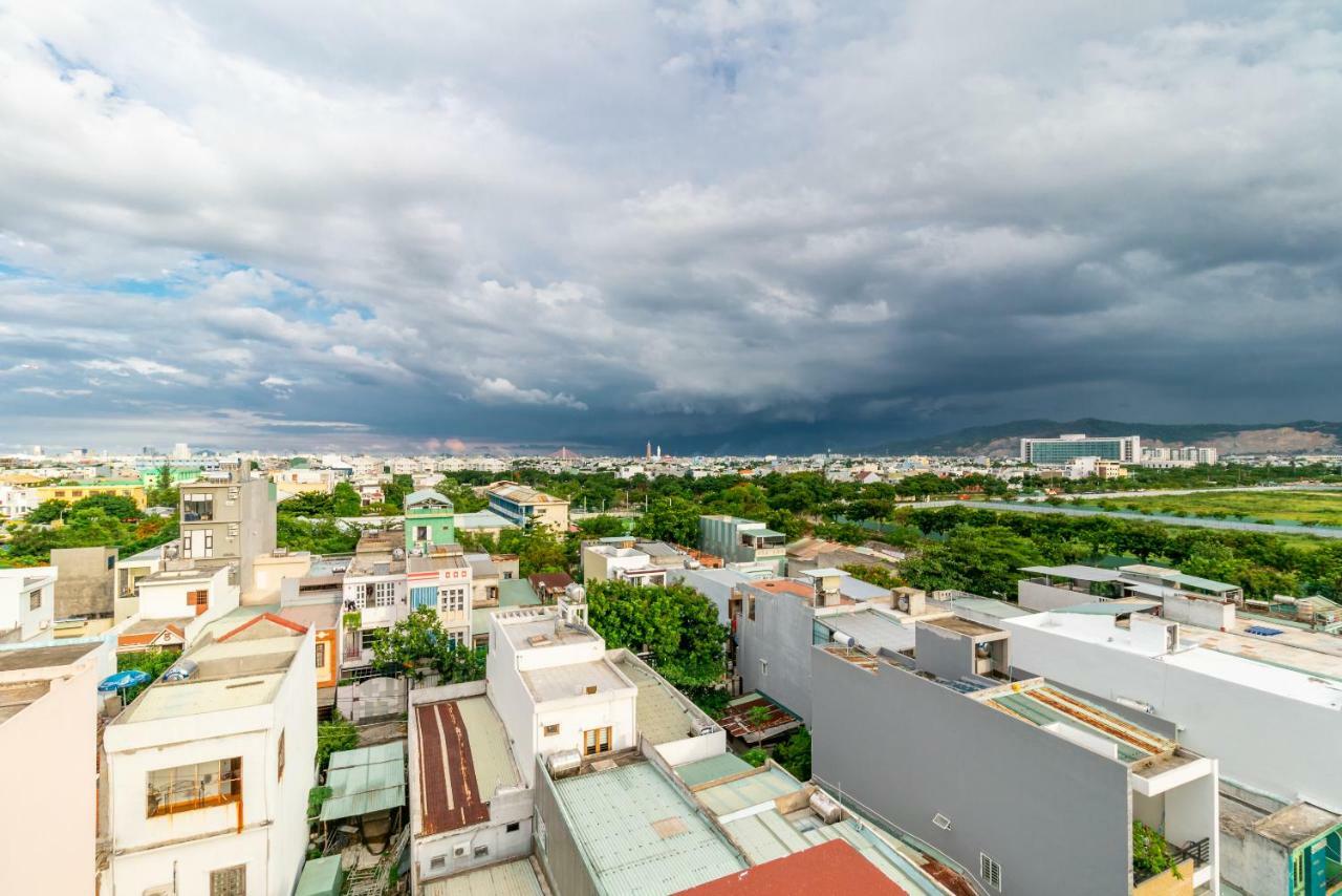 Le House And Da Nang